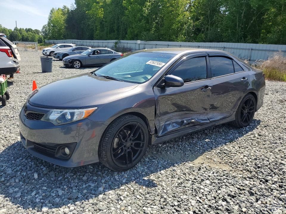2013 Toyota Camry SE