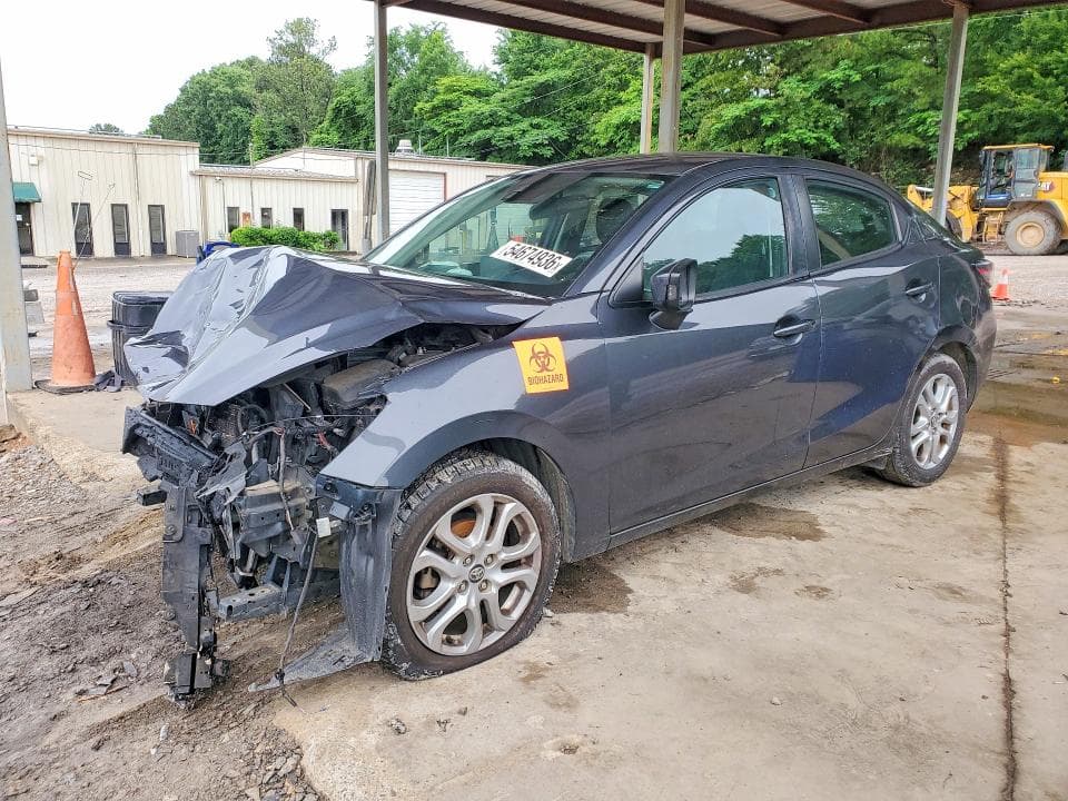 2017 Toyota Yaris IA Base