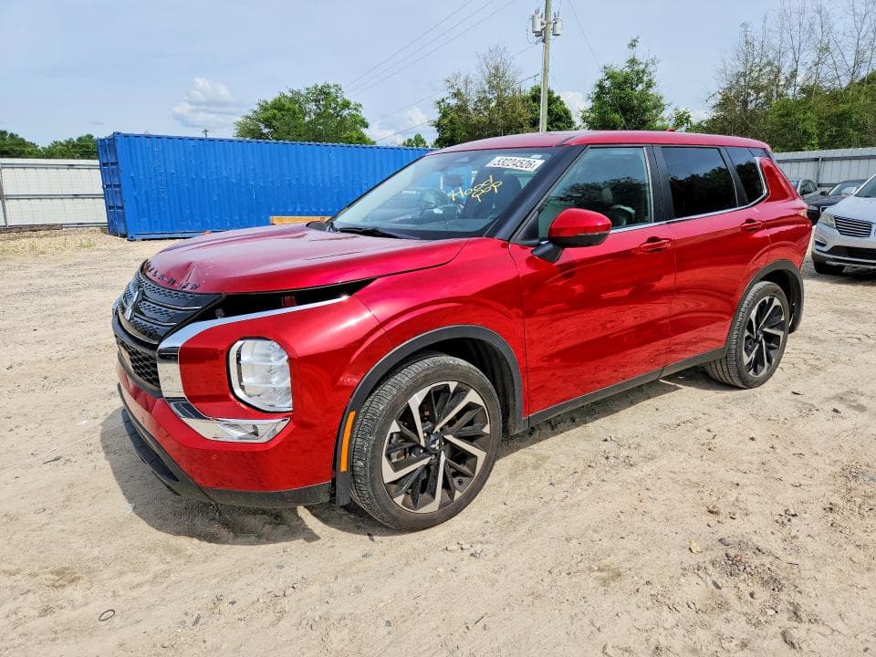 2022 Mitsubishi Outlander SE