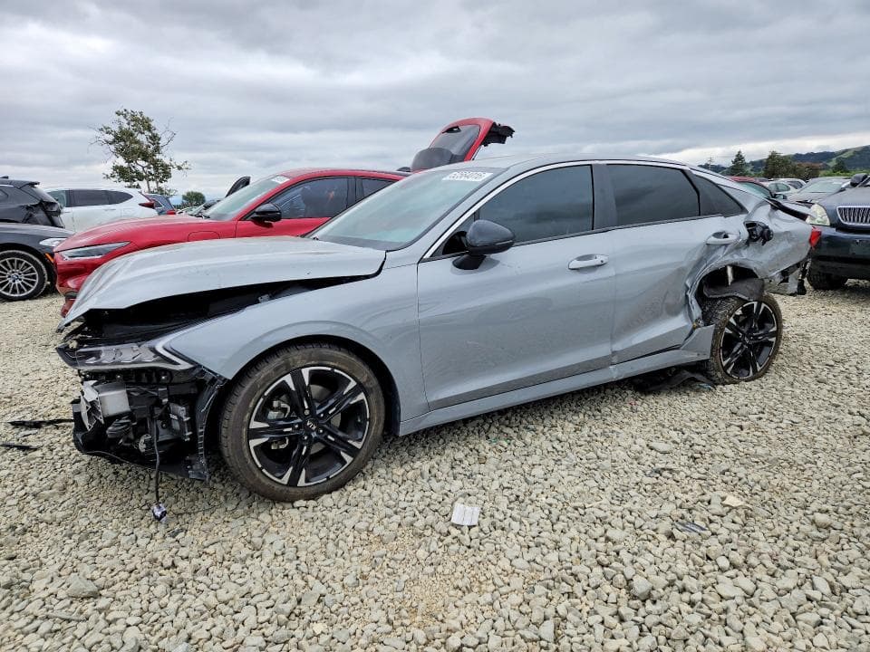 2021 KIA K5 GT Line