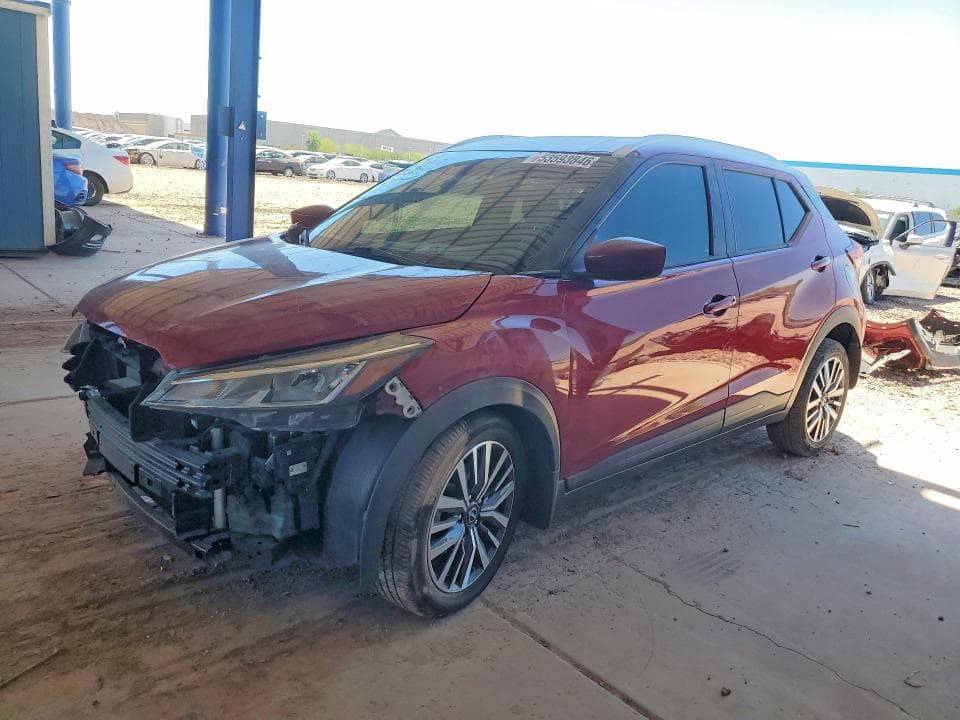 2022 Nissan Kicks SV