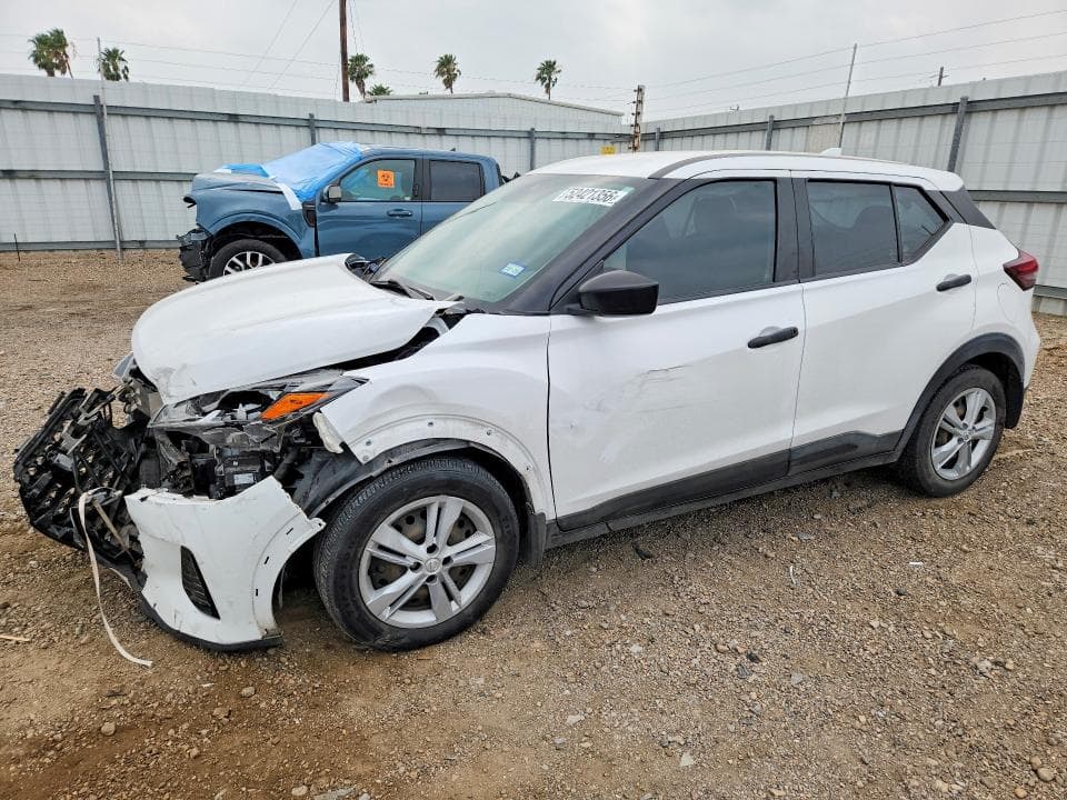 2022 Nissan Kicks S