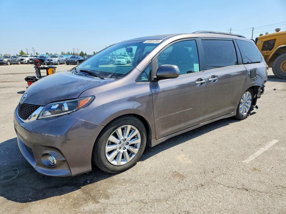 2016 Toyota Sienna SE