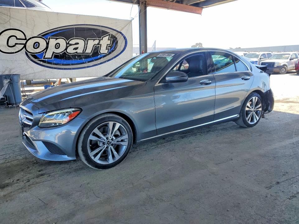 2021 Mercedes-Benz C 300