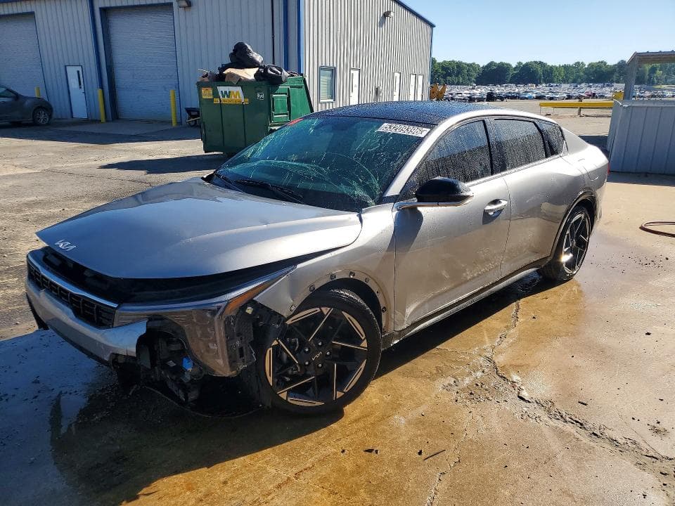 2025 KIA K4 GT Line