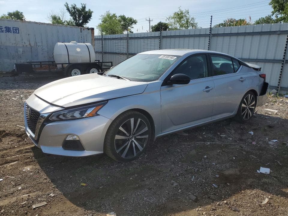 2020 Nissan Altima SR