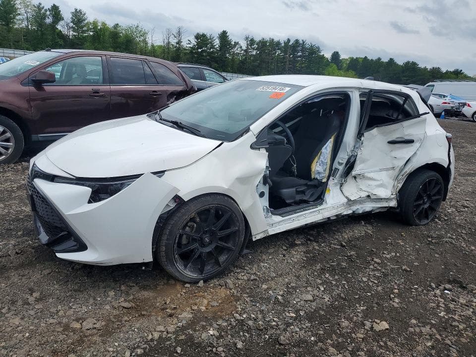 2022 Toyota Corolla Hatchback SE Nightshade Edition
