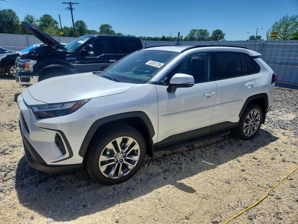 2025 Toyota RAV4 XLE Premium