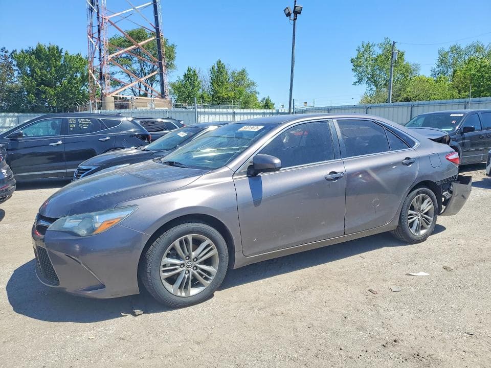 2015 Toyota Camry SE
