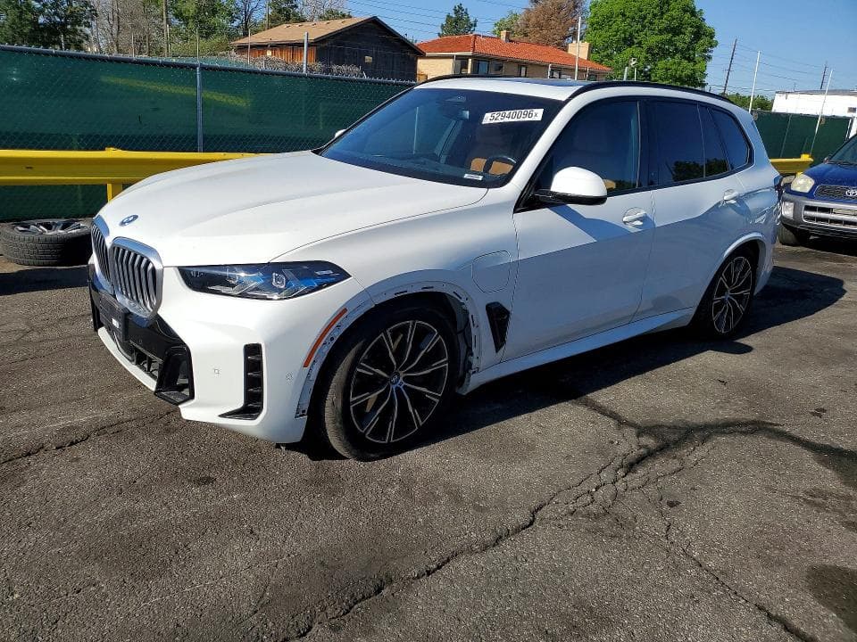 2024 BMW X5 XDRIVE50E