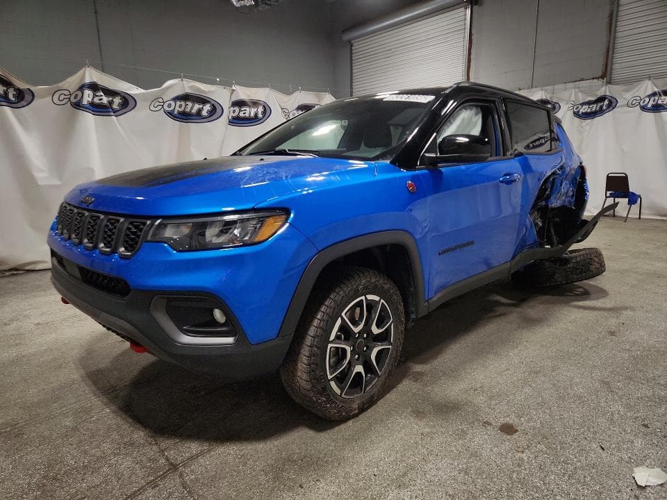 2025 Jeep Compass Trailhawk