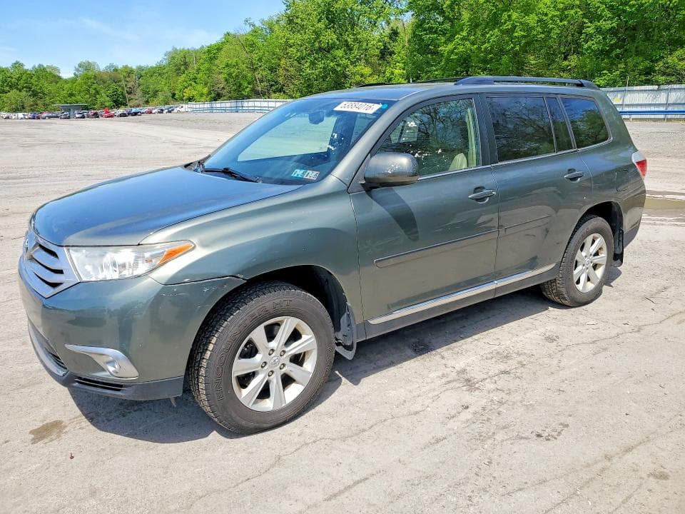 2012 Toyota Highlander SE