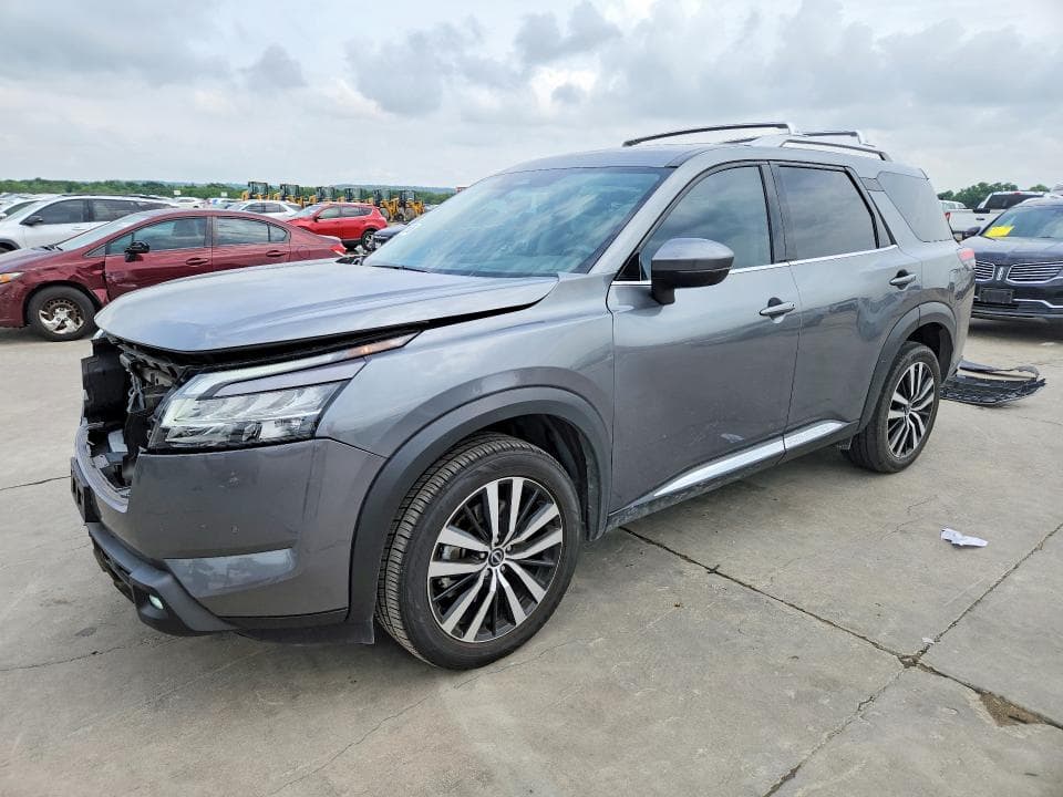 2023 Nissan Pathfinder Platinum