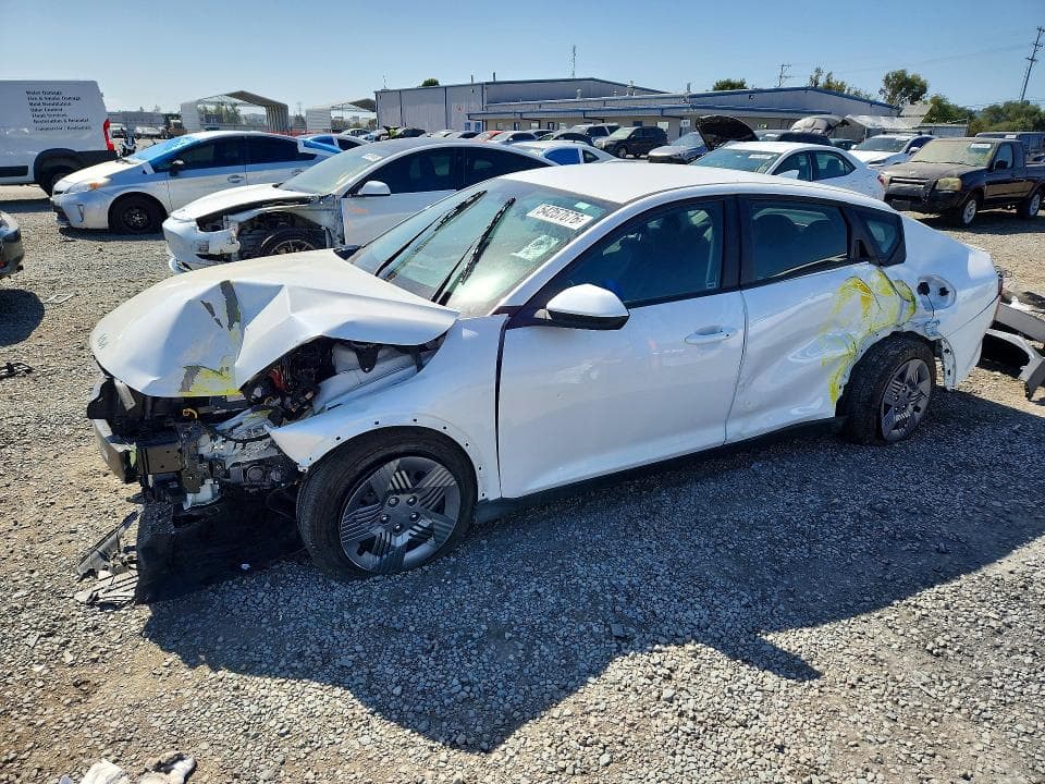2025 KIA K4 LX