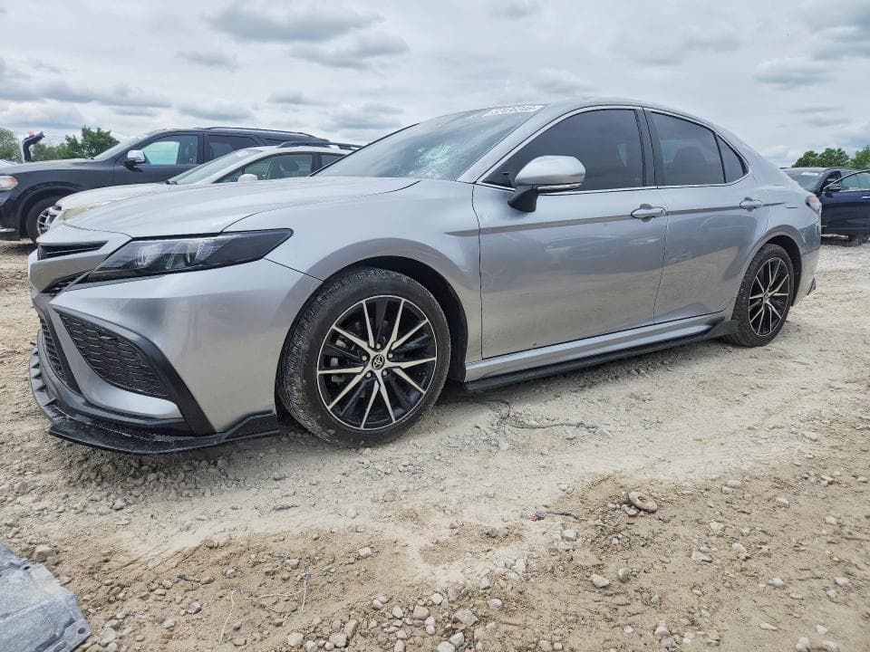 2023 Toyota Camry SE