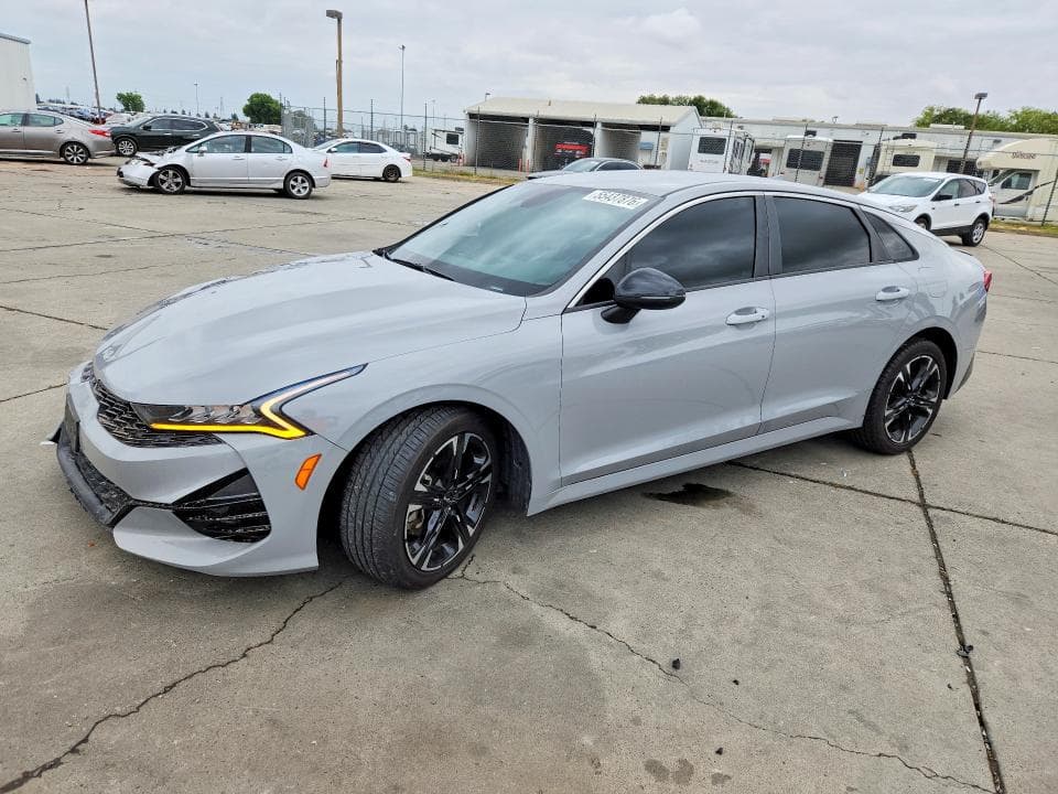 2022 KIA K5 GT Line
