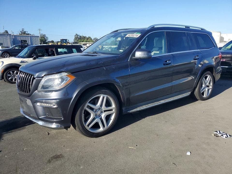 2013 Mercedes-Benz GL 550 4MATIC