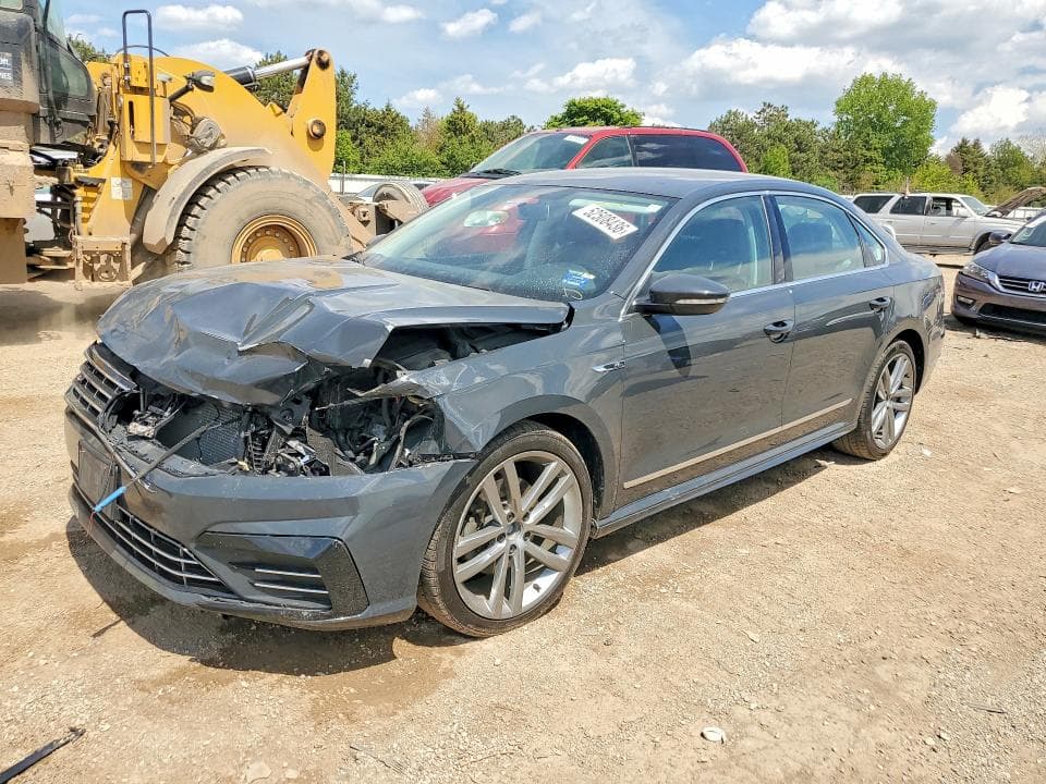 2017 Volkswagen Passat R-Line