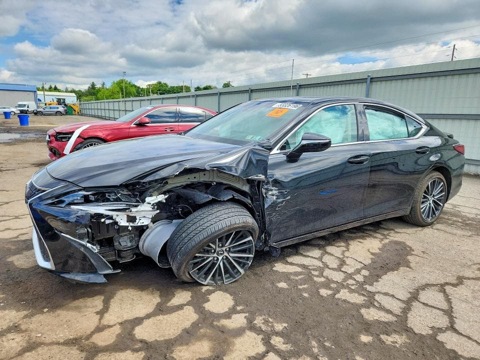 2025 Lexus ES 300H Base