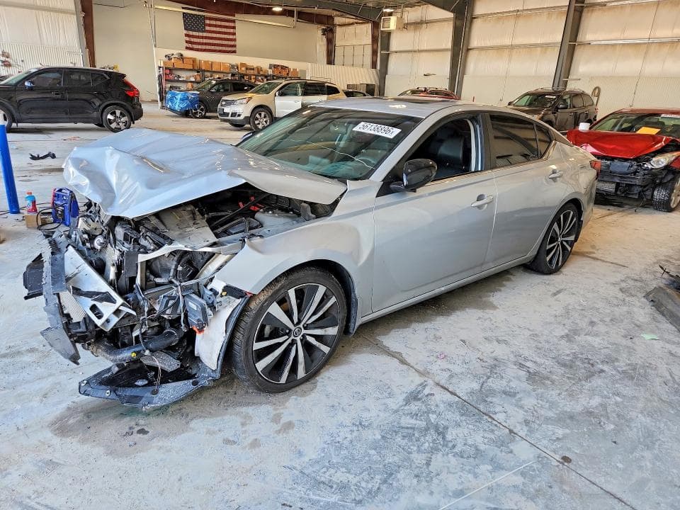 2021 Nissan Altima SR