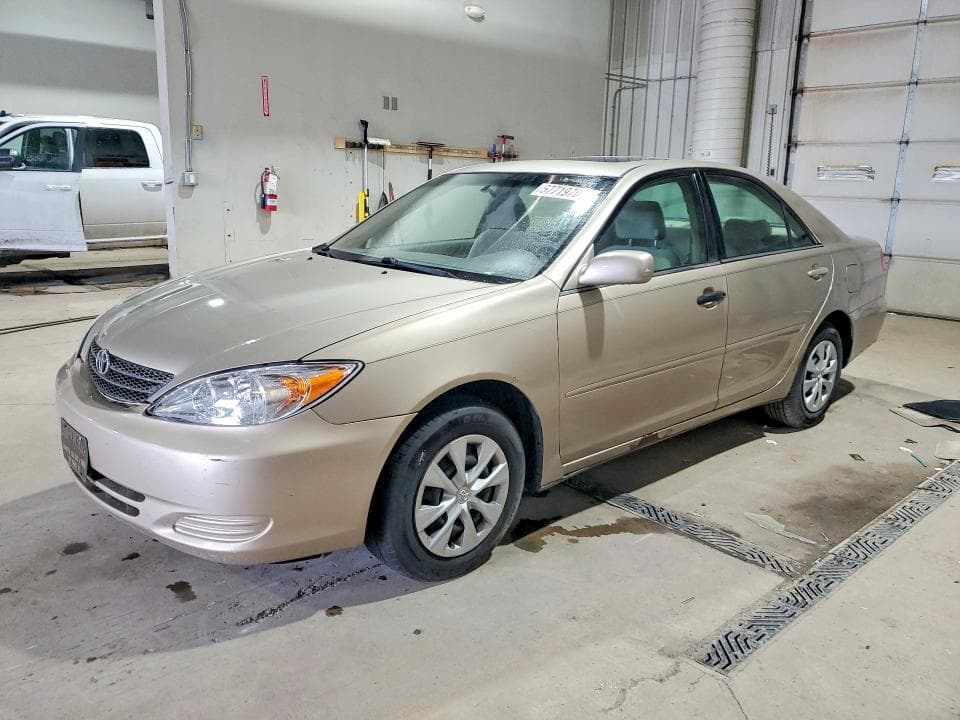 2002 Toyota Camry LE