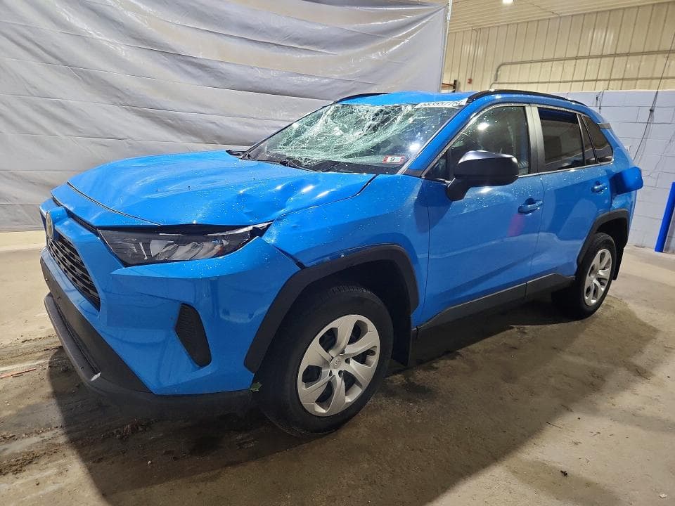2020 Toyota RAV4 LE