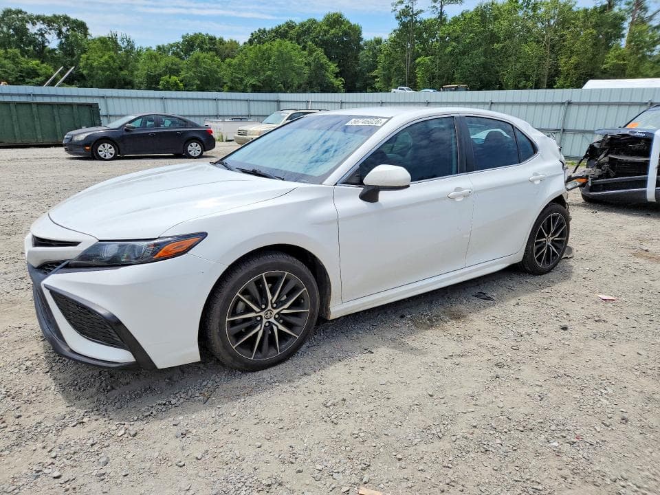 2021 Toyota Camry SE