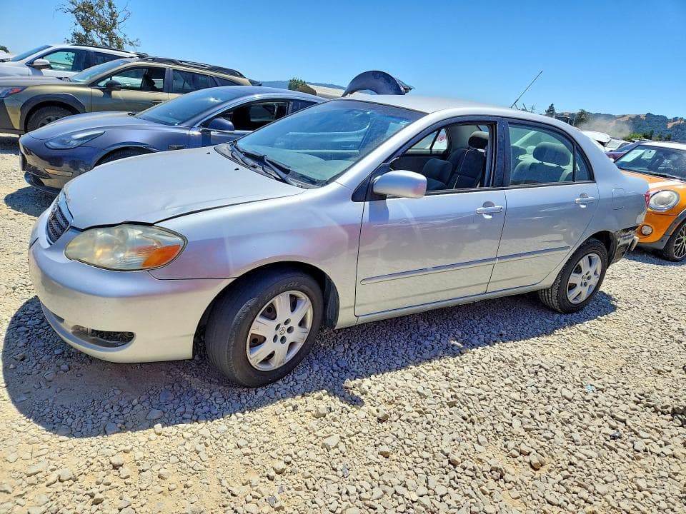 2005 Toyota Corolla LE