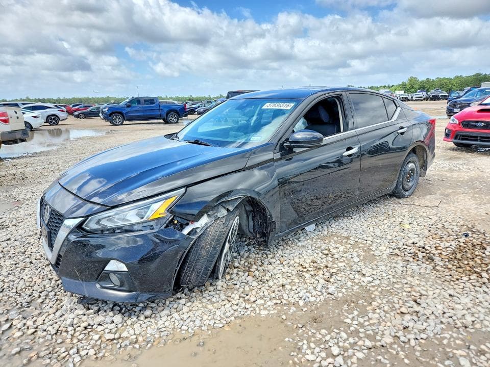 2020 Nissan Altima SV