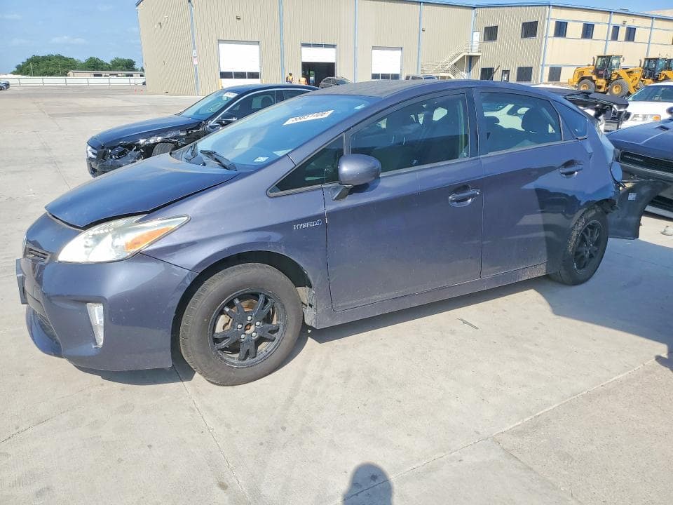 2013 Toyota Prius TWO
