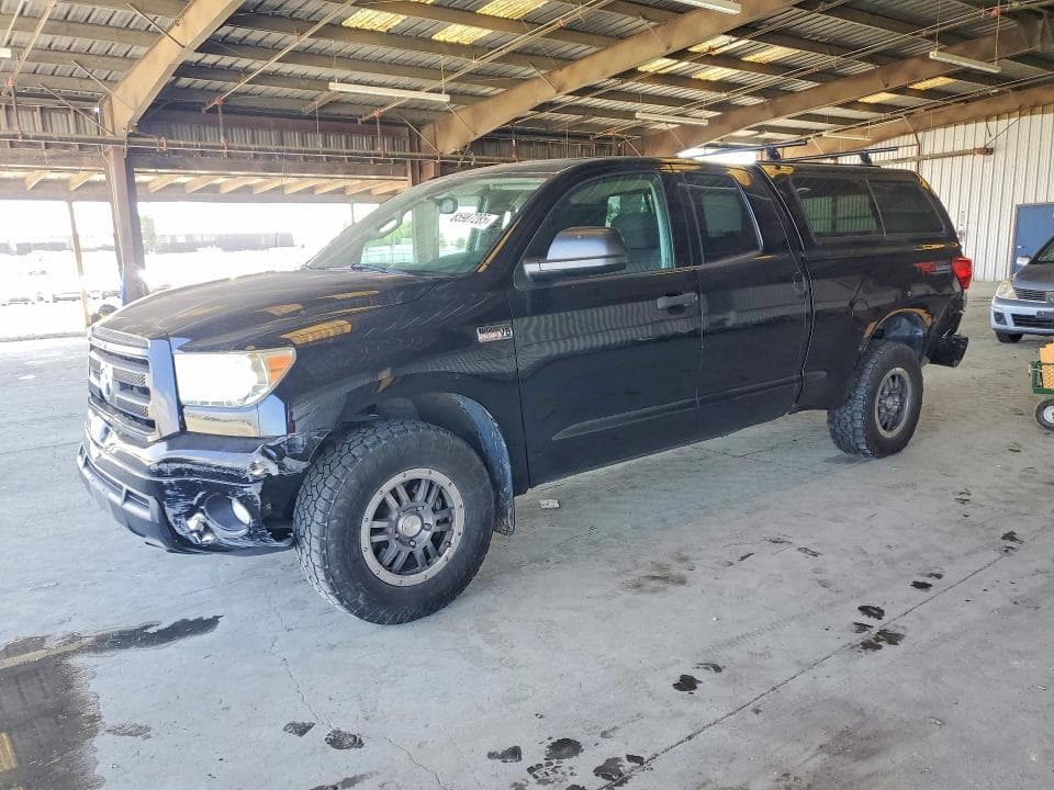 2013 Toyota Tundra Double CAB SR5