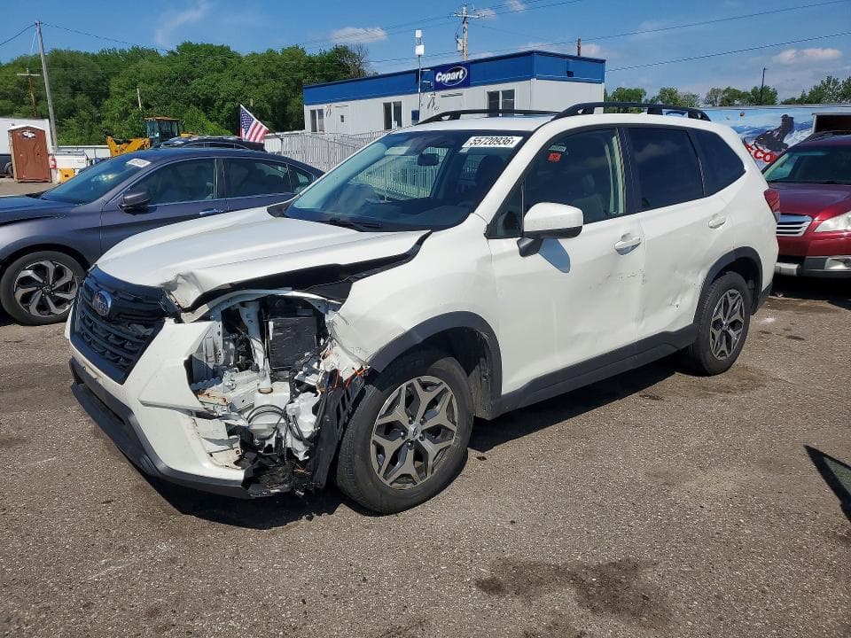 2022 Subaru Forester Premium