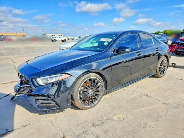 2020 Mercedes-Benz A 220
