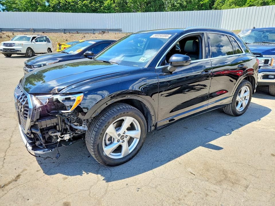 2021 Audi Q3 Premium 40