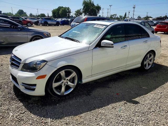 2014 Mercedes-Benz C 250