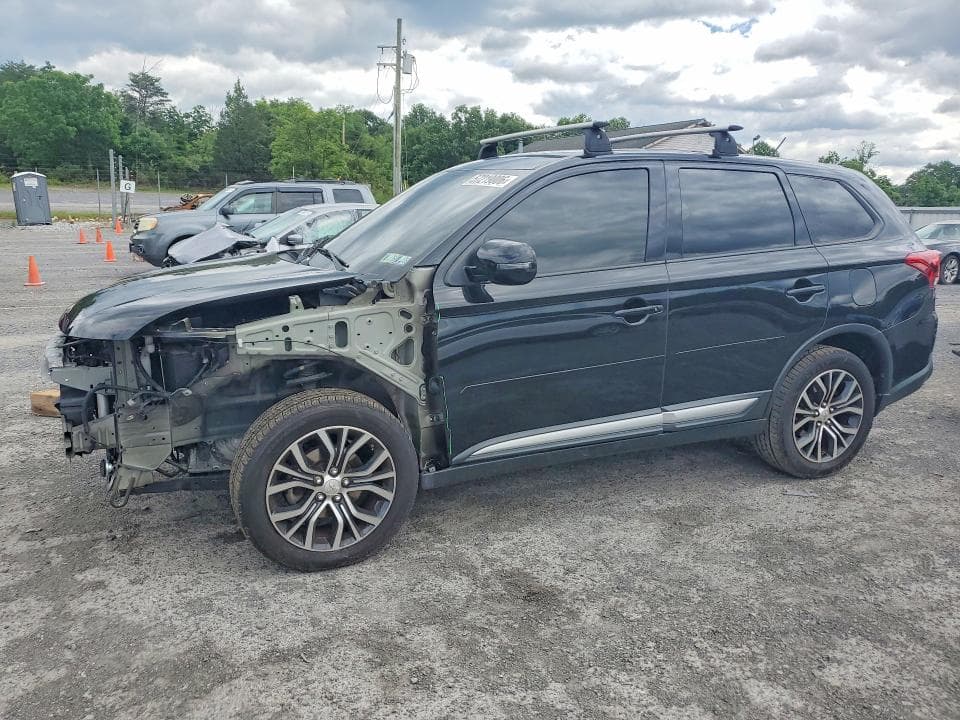 2016 Mitsubishi Outlander SE