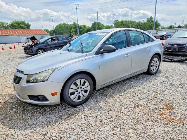 2013 Chevrolet Cruze LS