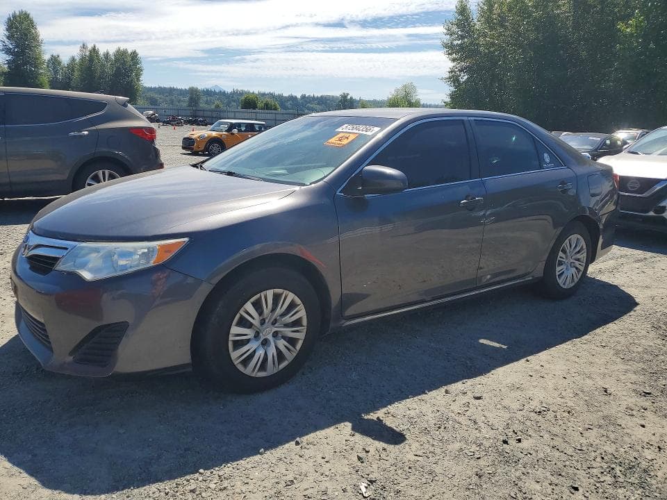 2014 Toyota Camry LE
