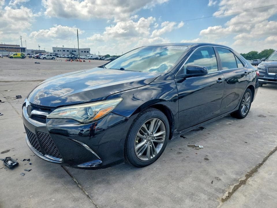2017 Toyota Camry SE