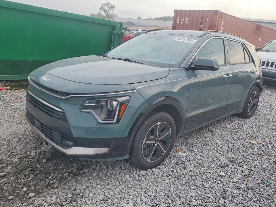 2023 KIA Niro SX