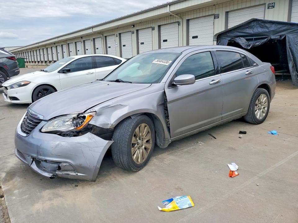 2013 Chrysler 200 LX