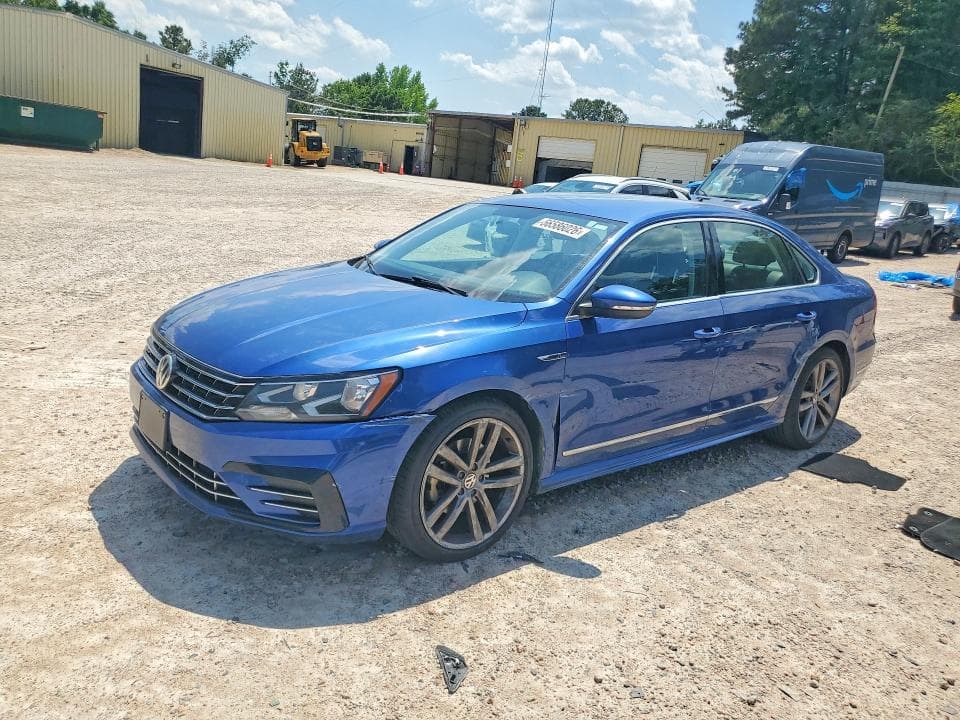 2017 Volkswagen Passat R-Line