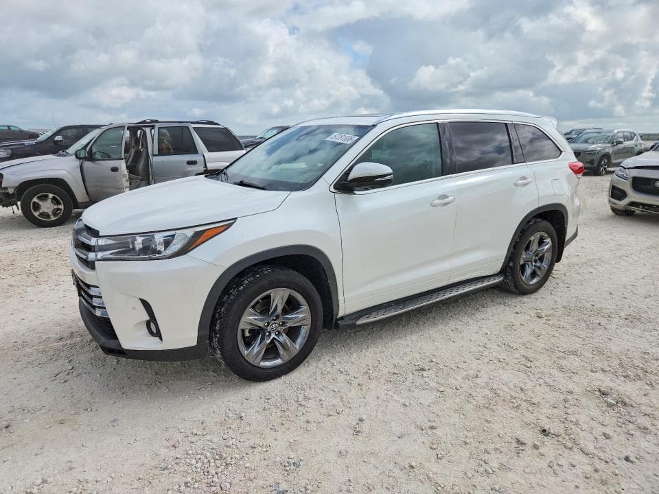 2017 Toyota Highlander Limited Platinum