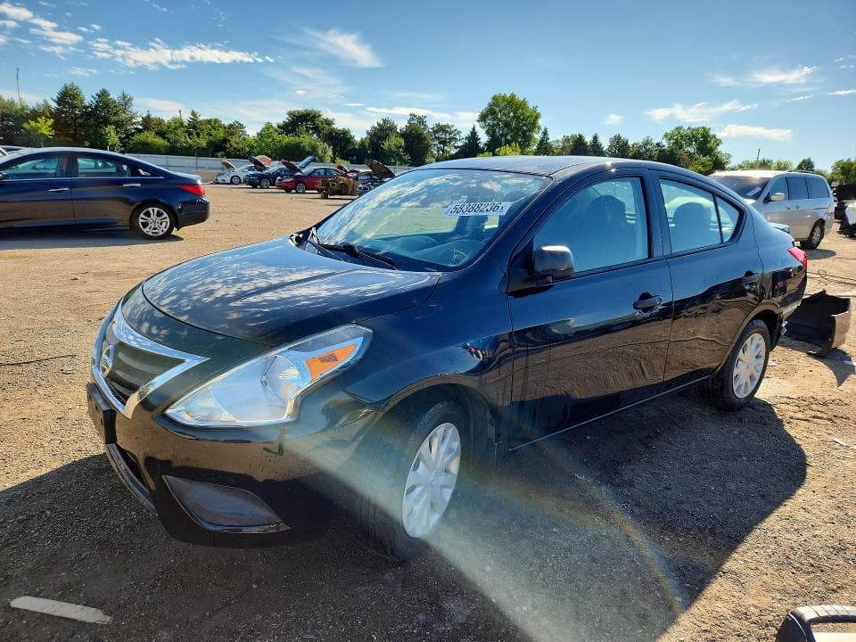 2015 Nissan Versa 1.6 S Plus