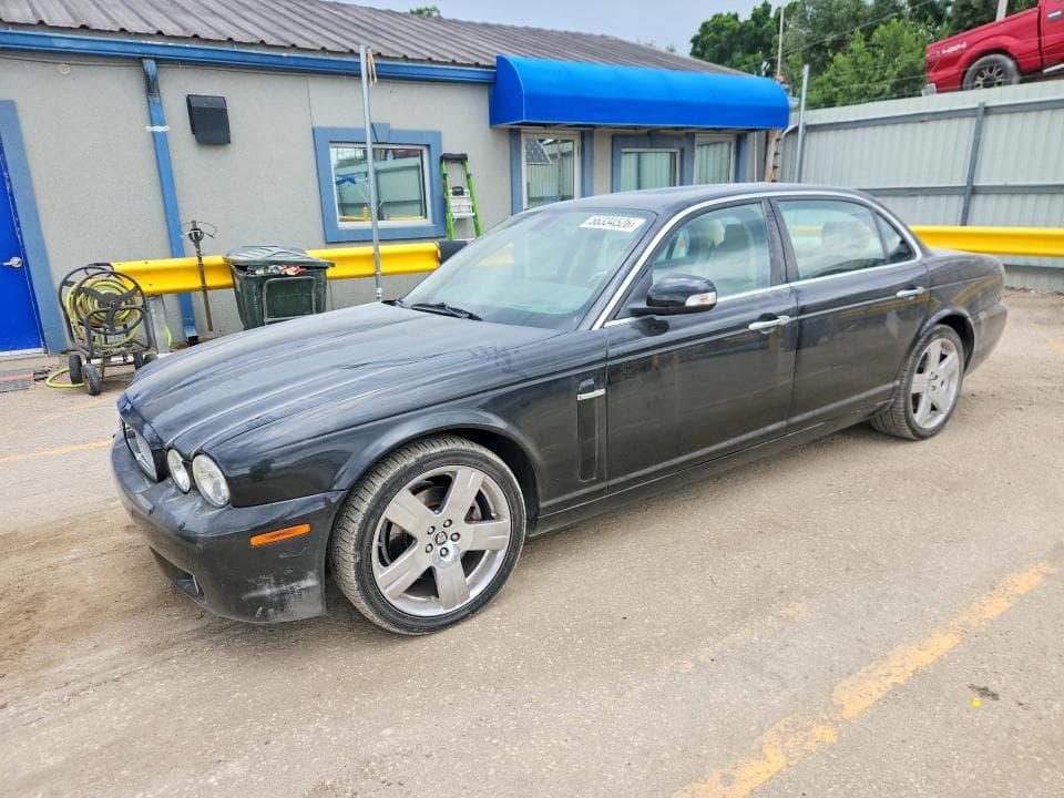 2009 Jaguar XJ8 L