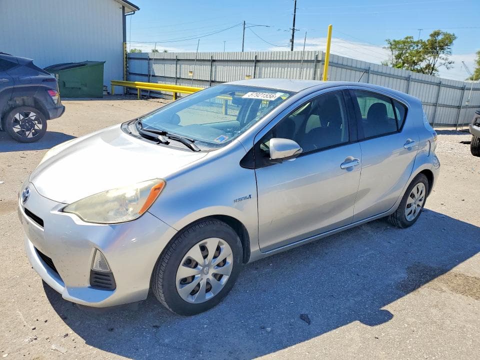 2013 Toyota Prius C TWO