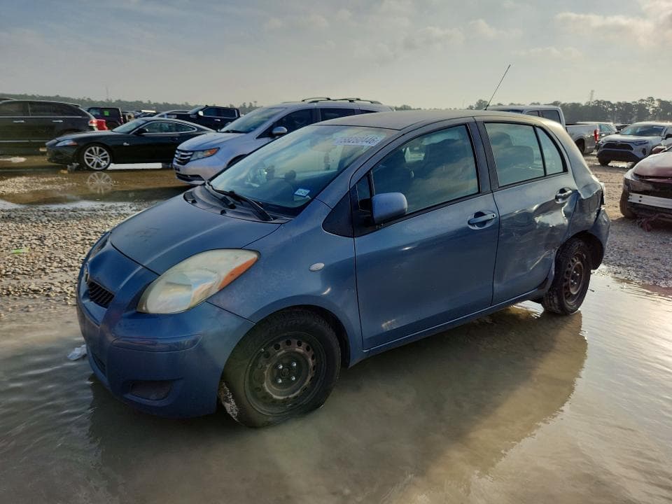 2009 Toyota Yaris Base