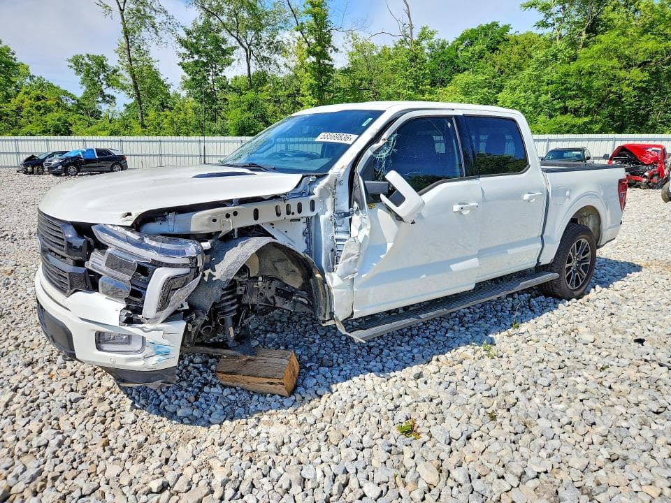 2026 Ford F150 Platinum