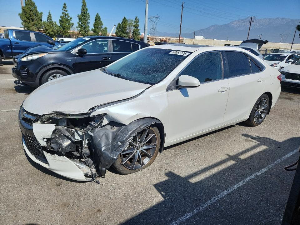 2015 Toyota Camry XSE