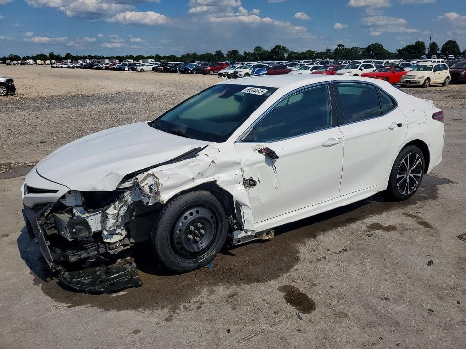 2019 Toyota Camry SE